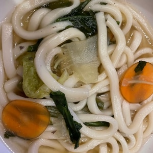 野菜たっぷり煮込みうどん